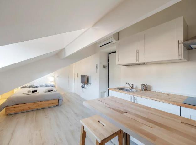 Sammartini Nice Attic Apartamento Milão Exterior foto